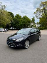 Ford Focus Titanium 1,8 - Ford Focus aus 2010: Titanium