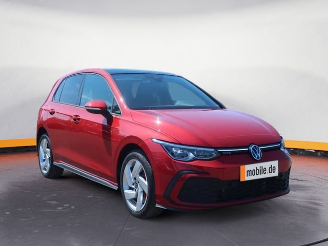 Volkswagen Golf VIII GTE 1.4 eHybrid LED/DSG/Pano/Kamera/St