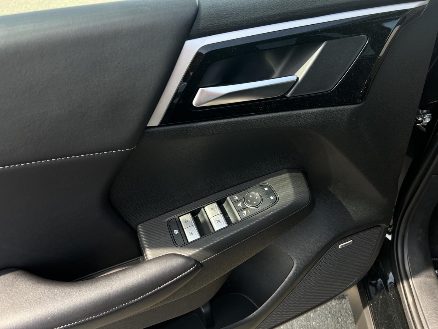 Mitsubishi Outlander 2.4 PHEV 4WD Intro Edition