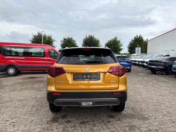 Bild 4 Suzuki Vitara 1.4 Comfort Mild Hybrid Navi LED Klimaaut