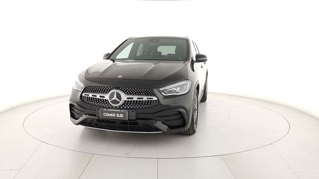 Mercedes-Benz GLA-H247 2020 - GLA 200 d Premium 