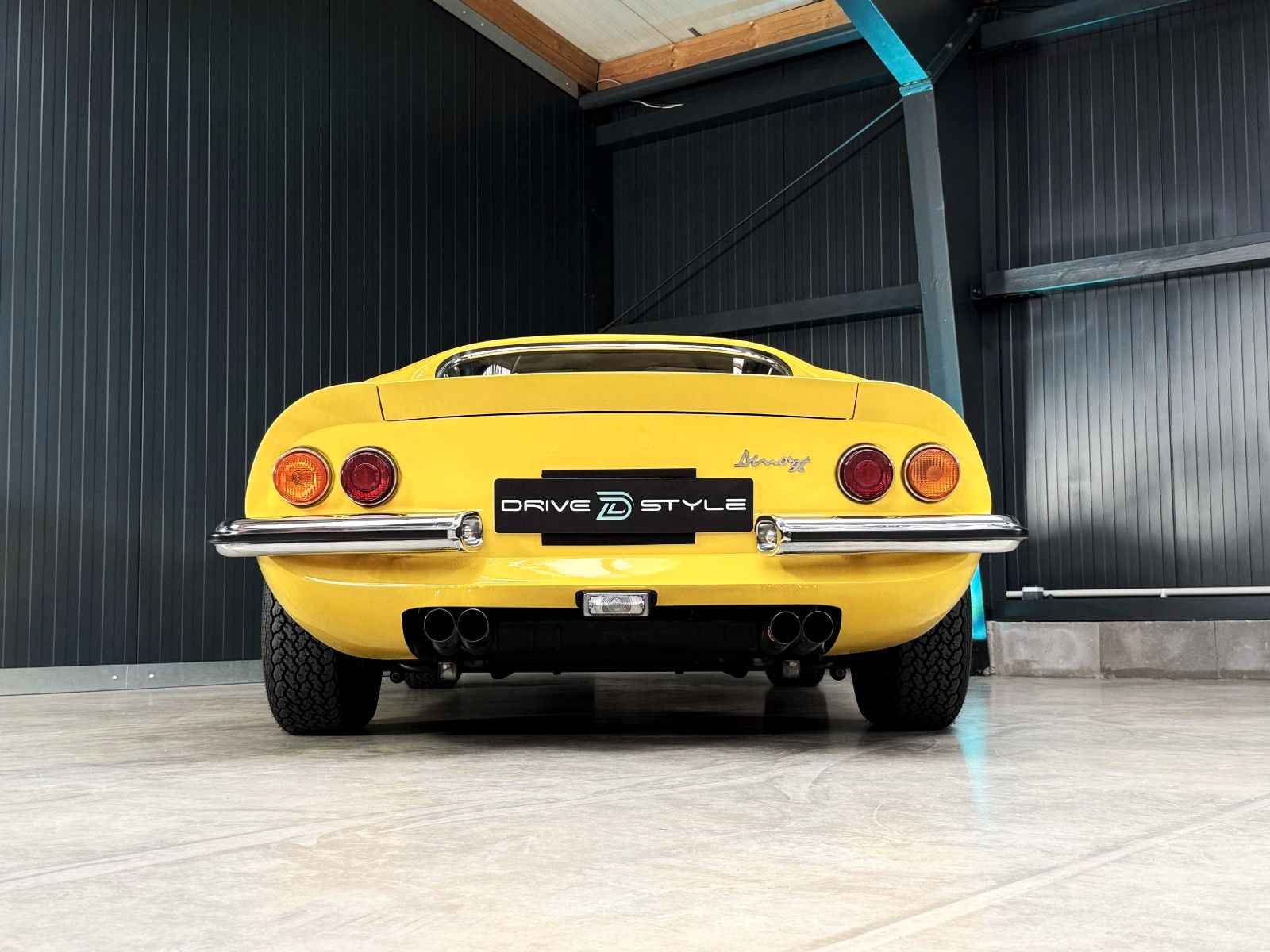 Fahrzeugabbildung Ferrari Dino 246 GT + Giallo Fly + Vollrest. + Zustand 1