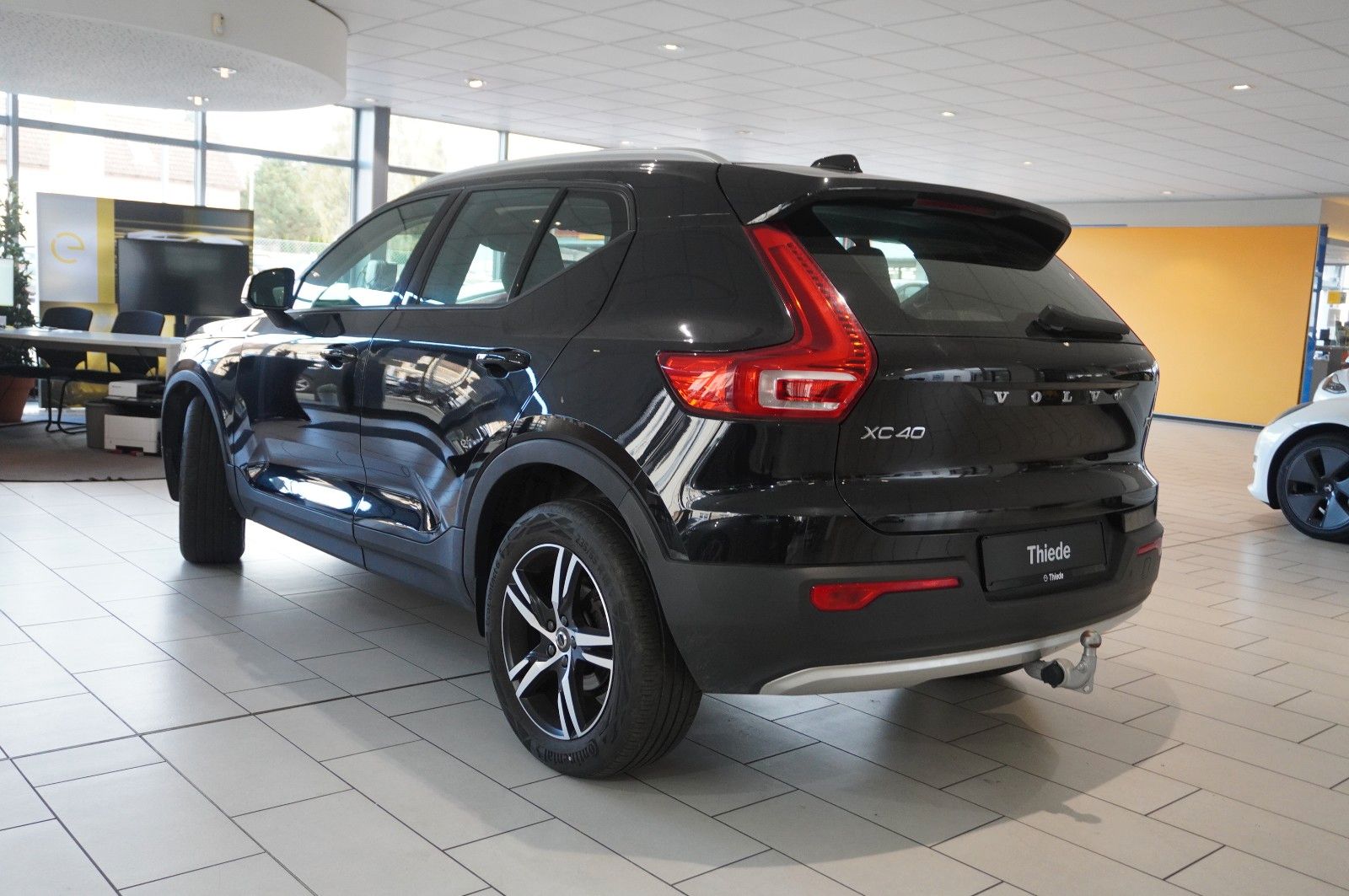 Fahrzeugabbildung Volvo XC40 T3 Momentum Pro LED/NAVI/LEDER/AHK/CAM