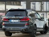 BMW X7 xDrive40d M Sport DA/PA Prof H/K 22" - BMW X7 mit Anhängerkupplung