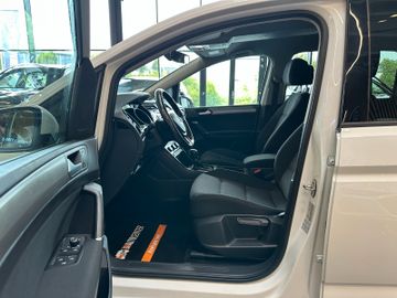 MYAUTOCENTER – Gebraucht- und Jahreswagen mit Werkstattservice in Pfaffenhofen Volkswagen Touran *R-Line*Sport*ACC*NAVI*2-ZONEN*LED*