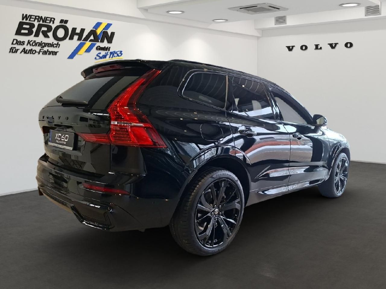 Fahrzeugabbildung Volvo XC60 T8 AWD Ultra Black Edition Recharge Plug-In