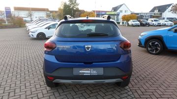 Dacia Sandero Stepway Comfort TCe 90 PS mit Navi Audio