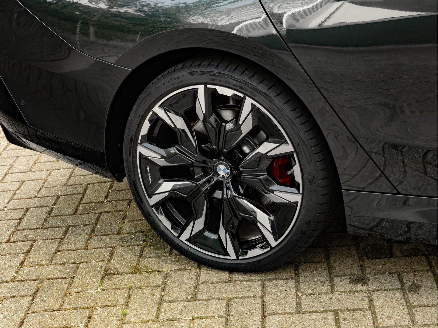 BMW 530 5-serie Touring 530e M-Sport Pro - Pano - AH