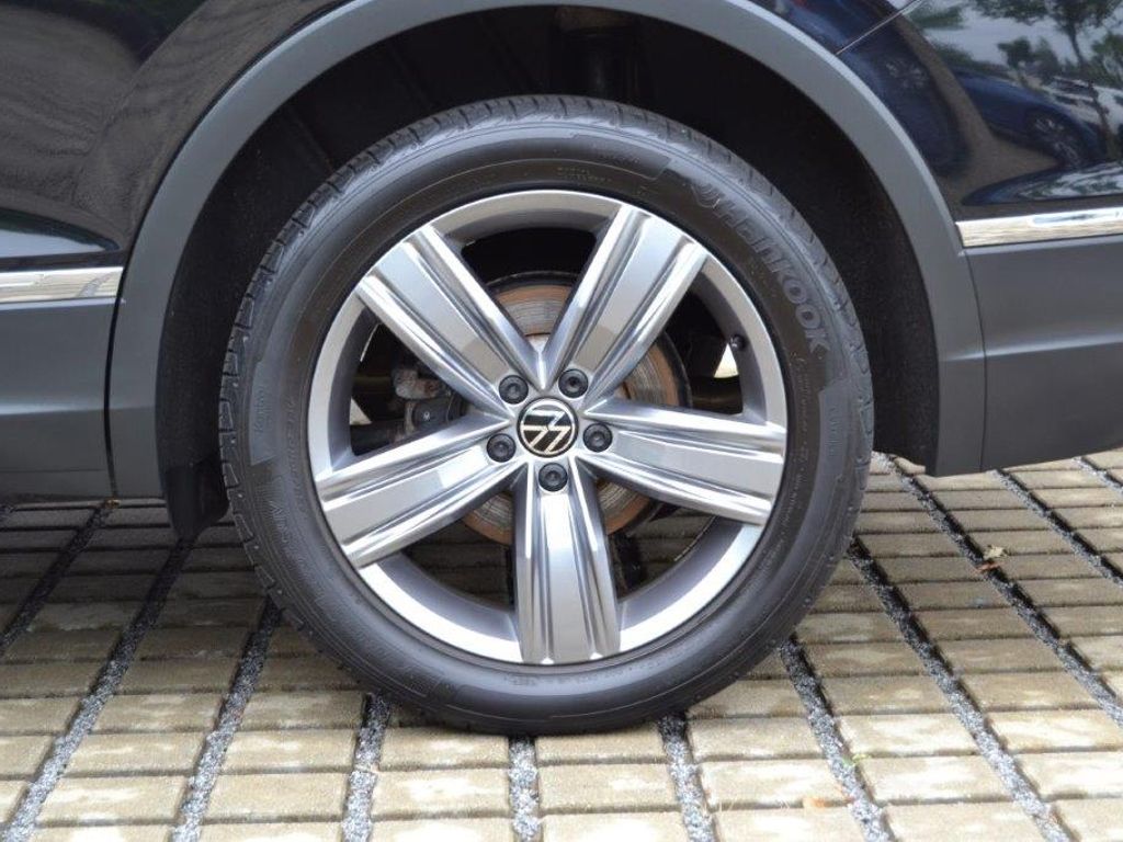 Tiguan Allspace 2.0 TDI 4Motion DSG Elegance AHK
