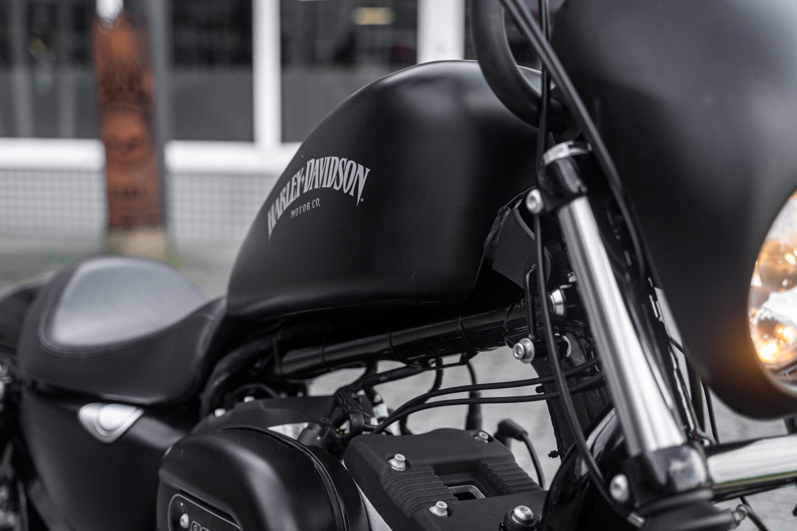 Fahrzeugabbildung Harley-Davidson XL883N IRON SPORTSTER - APE-Lenker