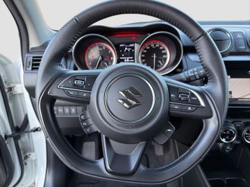 Fotografie 11 des Suzuki Swift Comfort+