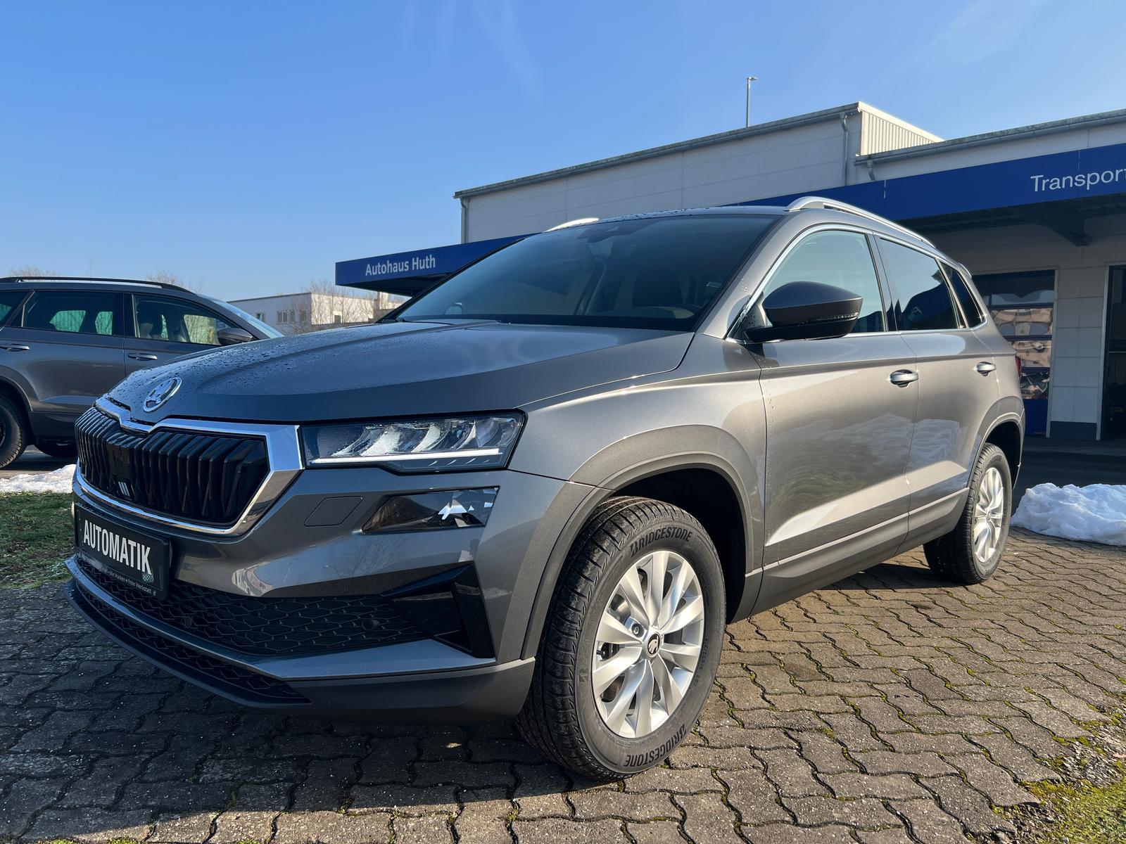 Skoda Karoq DSG Selection AHK NAVI LED ACC KAMERA APP