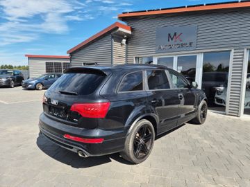 Audi Q7 - 6