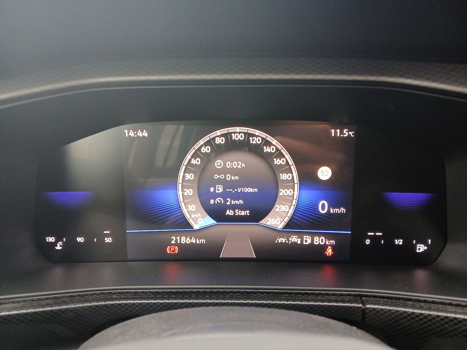 Fahrzeugabbildung Volkswagen T-Cross TSI Life Matrix AID ACC PDC SH