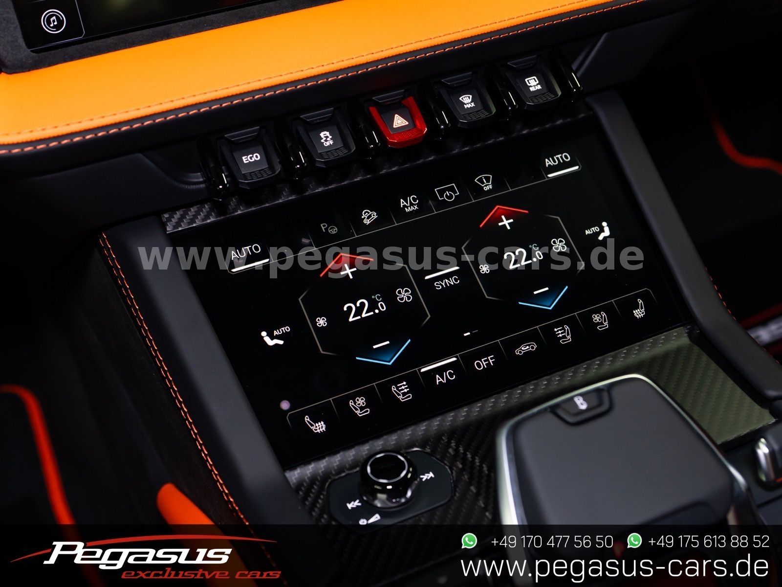 LAMBORGHINI Urus - 46