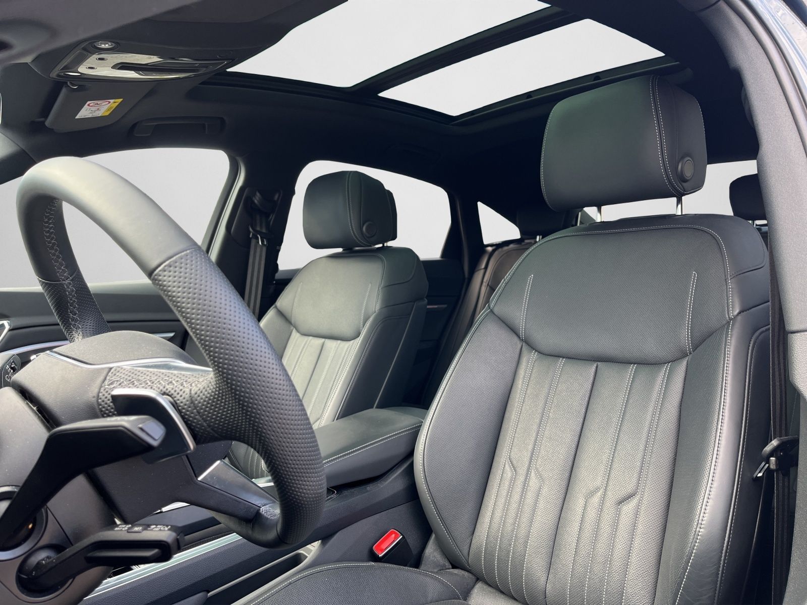 Audi Q8 e-tron - Bild 12