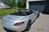 Mercedes-Benz SLS AMG 6.2 V8 Roadster - - Mercedes-Benz SLS AMG mit Benzin-Antrieb: Cabrio, 6.2