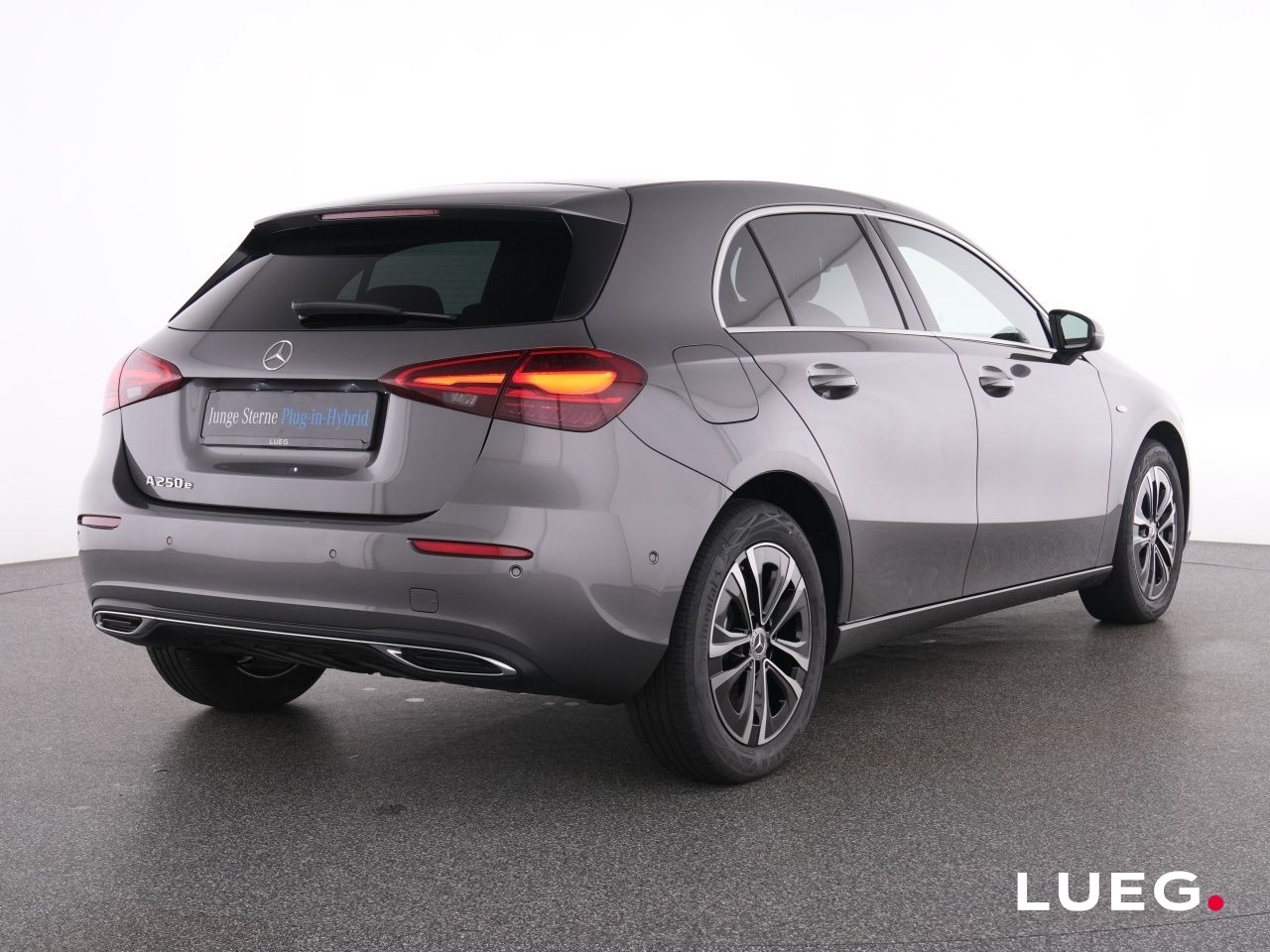 Mercedes-Benz A 250 e Progressive+NavPrm+LED-HP+Distr+11KW+RFK imagem 3