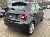 Fiat 500 e  Lim. Action - Fiat Gebrauchtwagen in Stuttgart