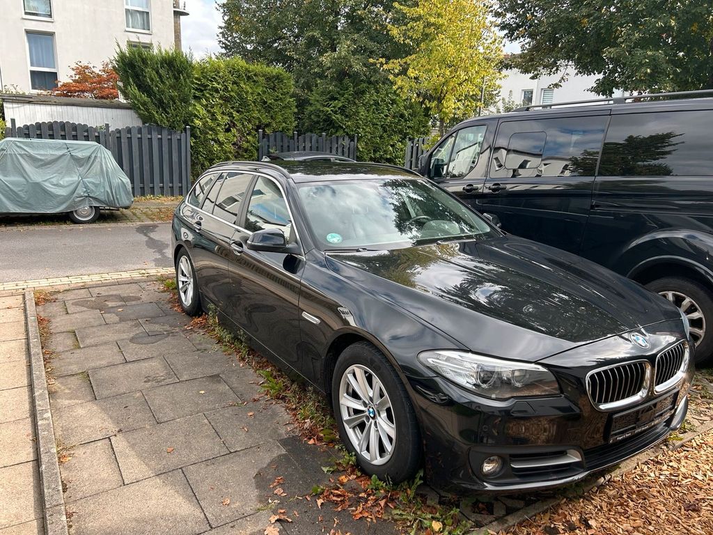 Image of BMW 520