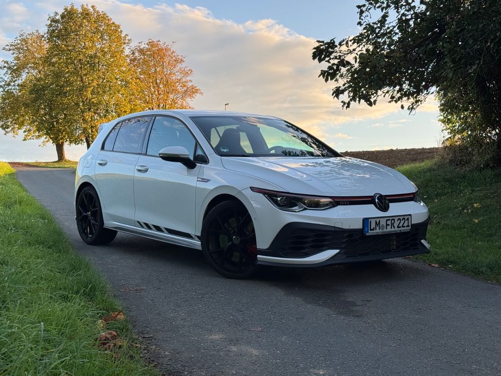 Image of Volkswagen Golf