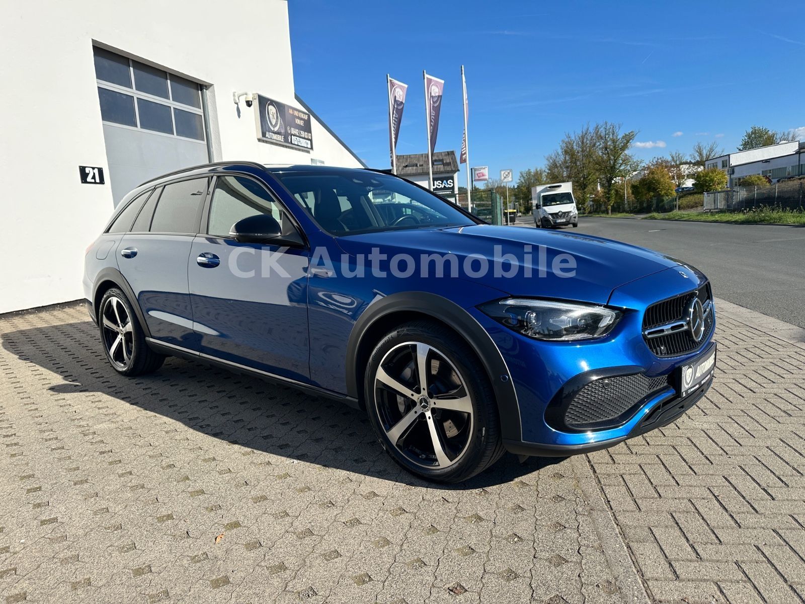 Fahrzeugabbildung Mercedes-Benz C 220d 4Matic All Terrain Avantgarde/Pano/360°K