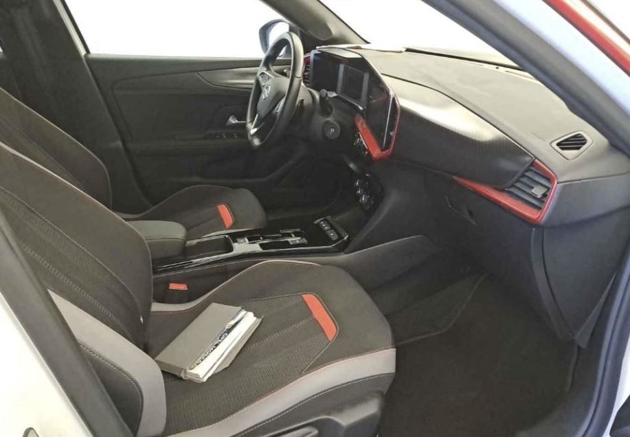 Fahrzeugabbildung Opel Mokka 1.2T GS LINE NAVI/LED/KAMERA/SPORT/SHZ/AHK