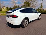 Tesla Model X FREE SUPER CHARGER SC01 - Tesla Model X aus 2017