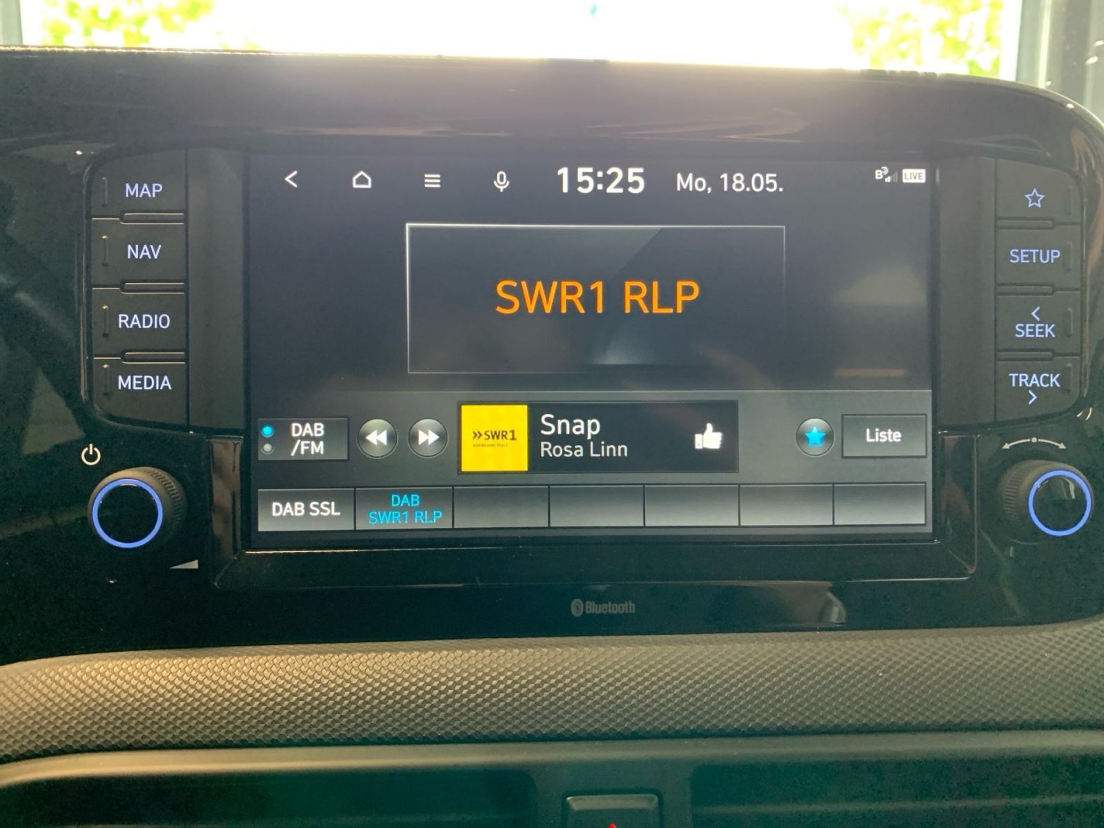 Fahrzeugabbildung Hyundai i10 1.0 Automatik Trend Navi Kamera