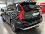 Volvo XC90 2.0 D AWD Automatik **Navi*Leder*LED*AHK** - mit Diesel-Antrieb: Allradantrieb, Geländewagen