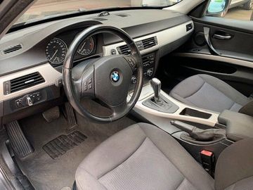 BMW 318 - 9