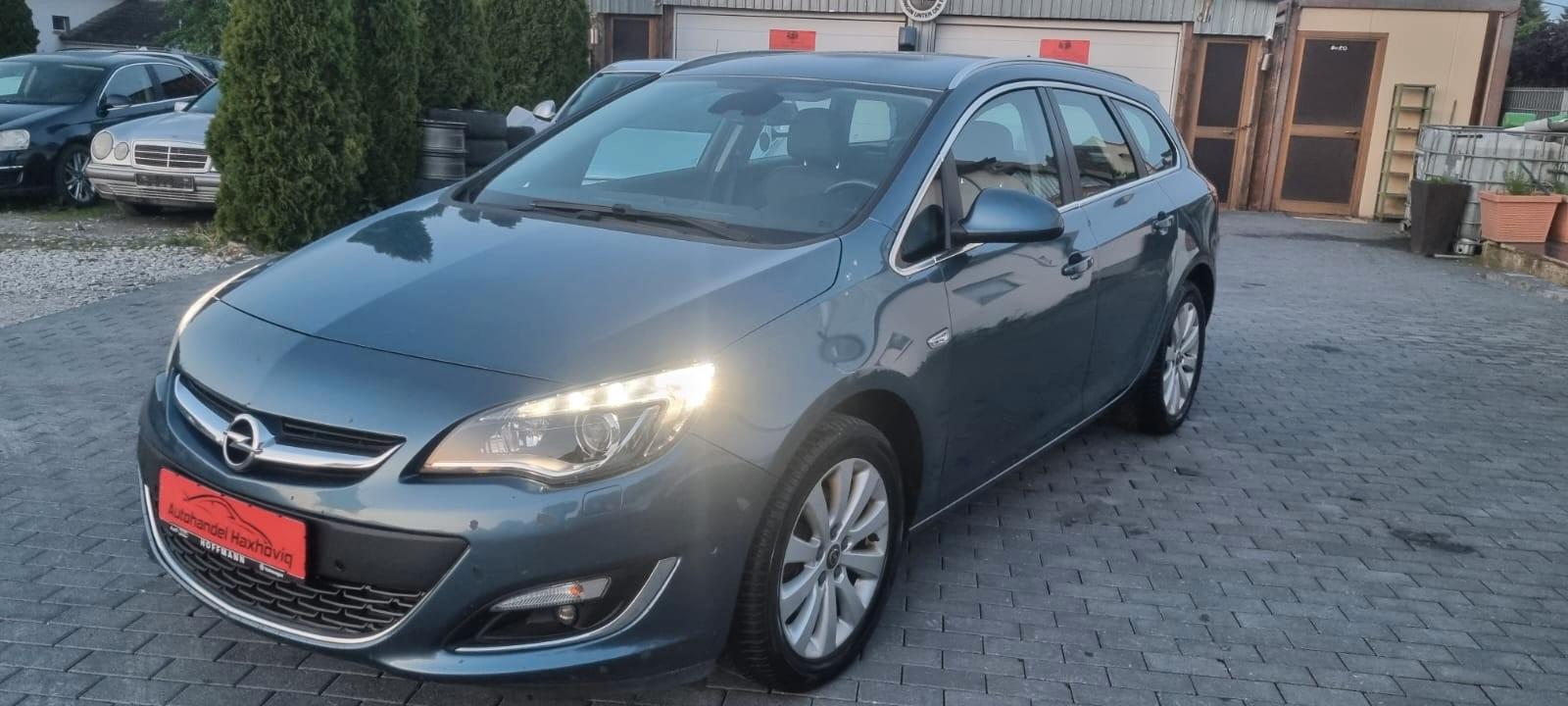 Opel Astra J Sports Tourer Exklusiv 1.6. Euro6