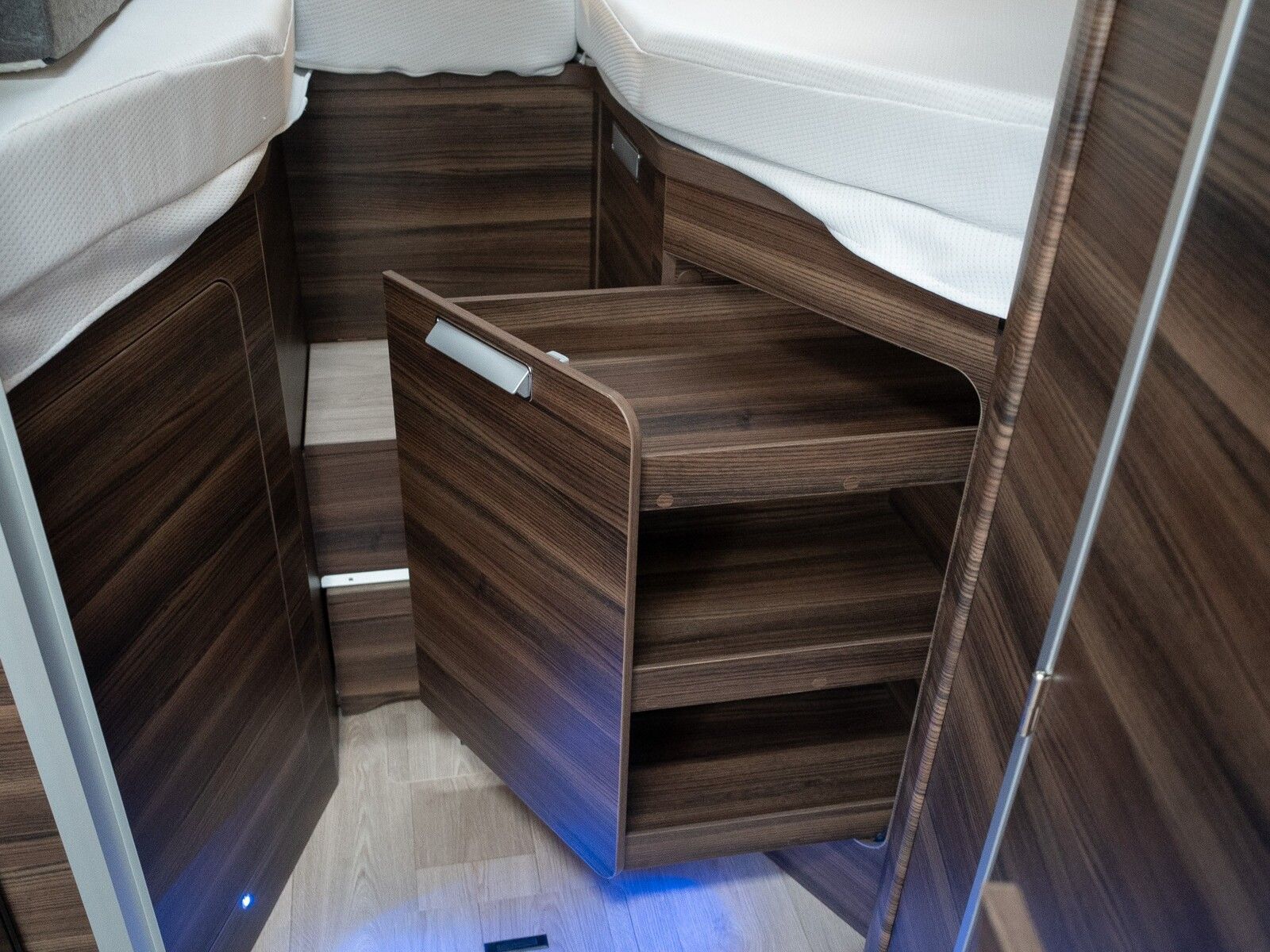 Fahrzeugabbildung Laika Ecovip L 3009 SAT*AHK*Navi/Kamera*Assistenz-Syst