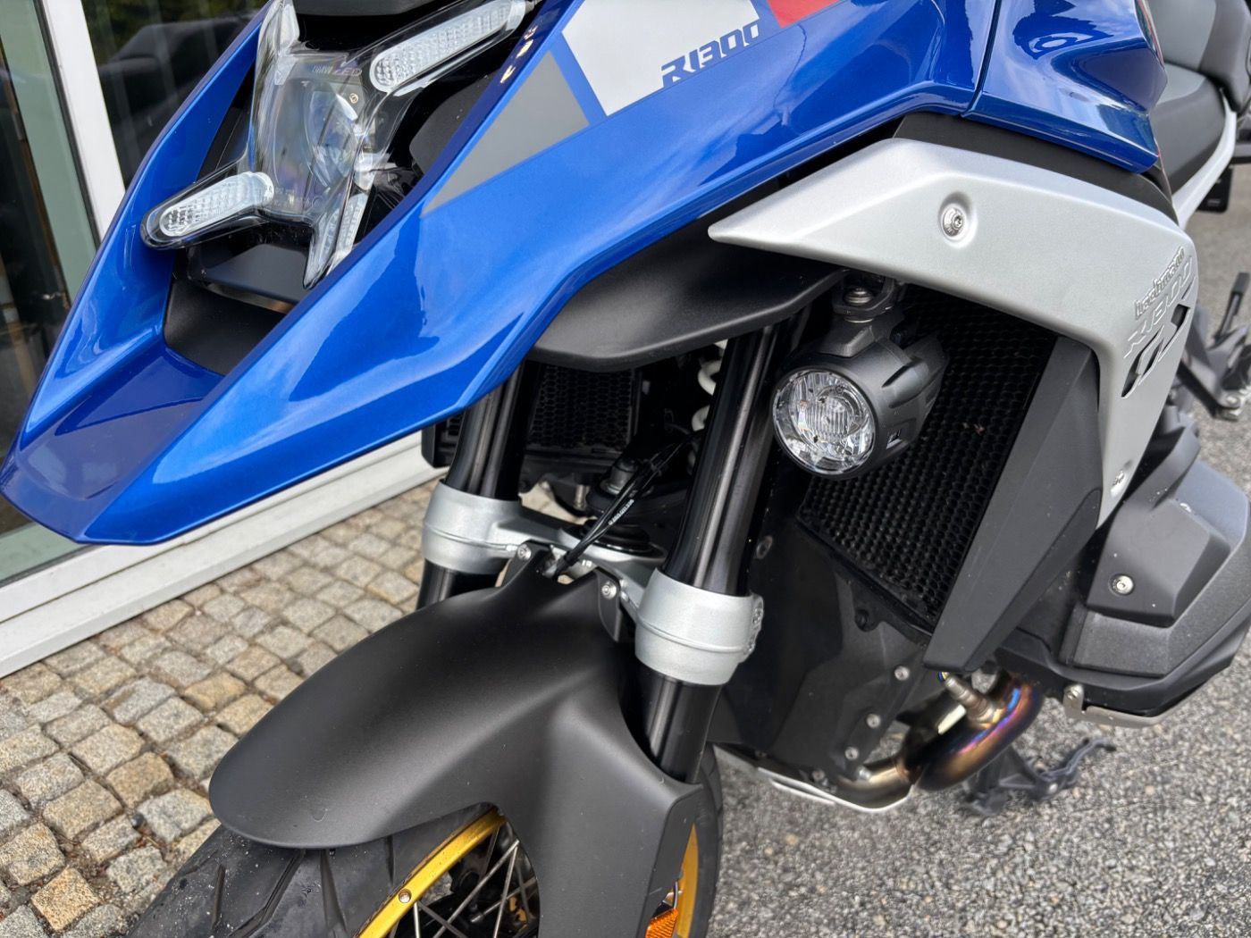 Fahrzeugabbildung BMW R 1300 GS Trophy 4 Pakete Fahrzeughöhenregelung