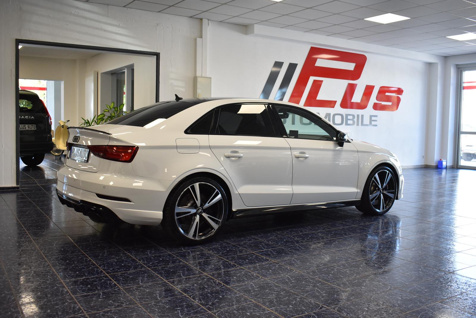 Audi RS3 2.5 TFSI Quattro Lim Aut Navi LED Kamer