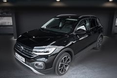 VW T-Cross 1.5 TSI Style*Kamera*Navi*ACC*LED*18"*