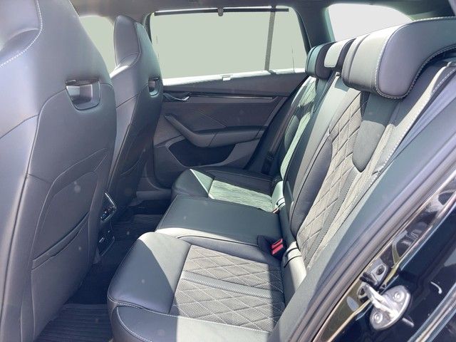 Octavia Combi 2.0TDI RS 4x4 AHK+RFK+HUD+MATRIX