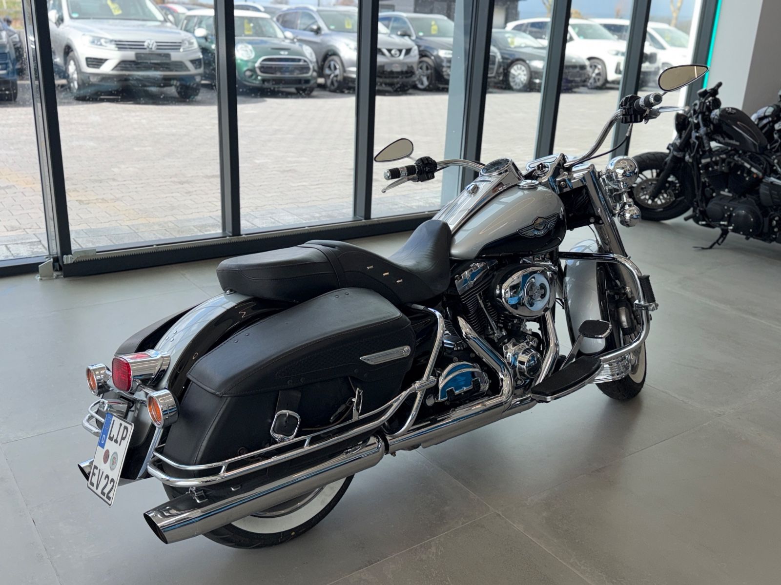 Road King 100th Anniversary Style