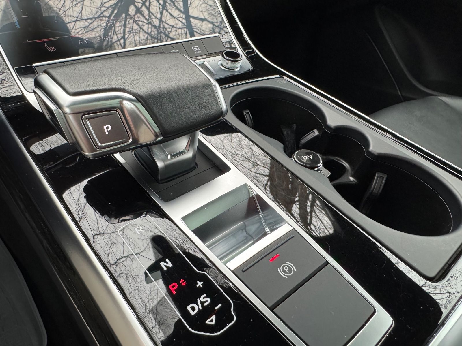 Fahrzeugabbildung Audi Q7 45 TFSI quattro tiptronic*MEMORY*PANO*7-SITZE