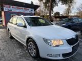 Skoda Superb Combi Comfort TÜV NEU - gebrauchte Skoda Superb aus dem Jahr 2010