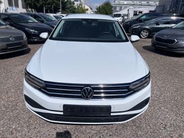 Volkswagen Passat Variant - 4