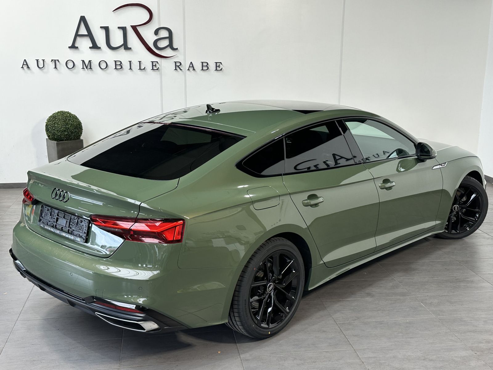 Fahrzeugabbildung Audi A5 SpB 40 TFSI S-Line NAV+LED+KAM+ACC+PANO+18ZO