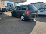 Opel Zafira B 1.8 Sport Navigation-Climatronic - gebrauchte Opel Zafira aus dem Jahr 2010