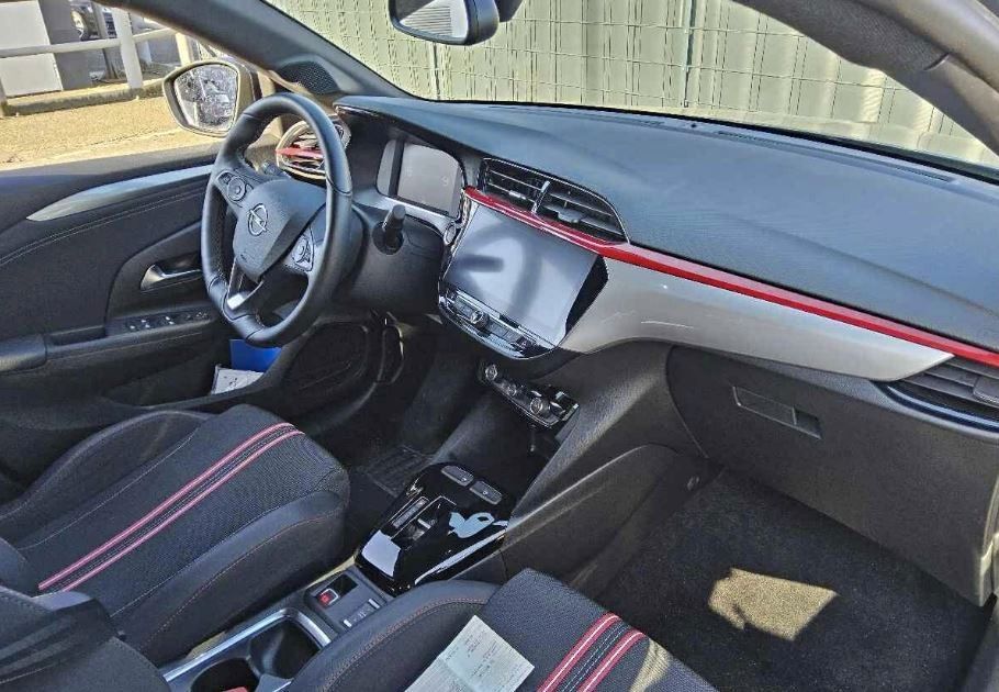 Fahrzeugabbildung Opel Corsa-e F GS SPORT 3-PHASIG NAVI/LED/SHZ/11KW