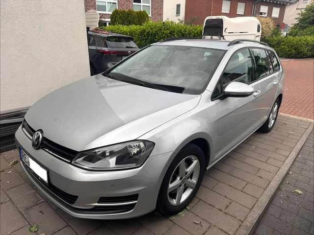 VW Golf 1.0 TSI Variant I Navi I gepflegt, 2.Hand 
