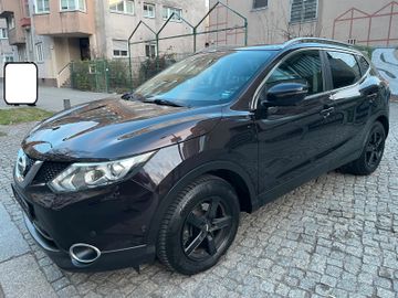 Nissan Qashqai - 1