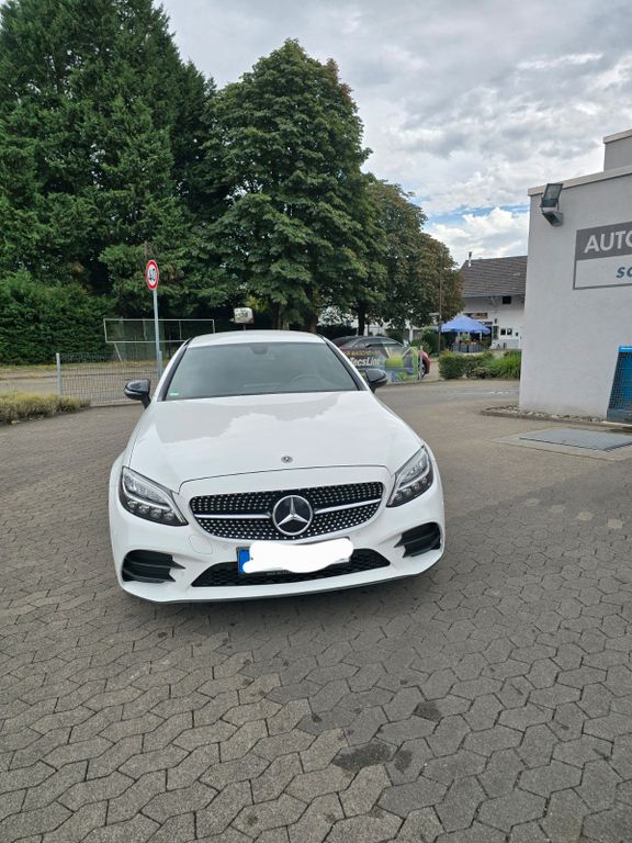 Image of Mercedes-Benz C 180