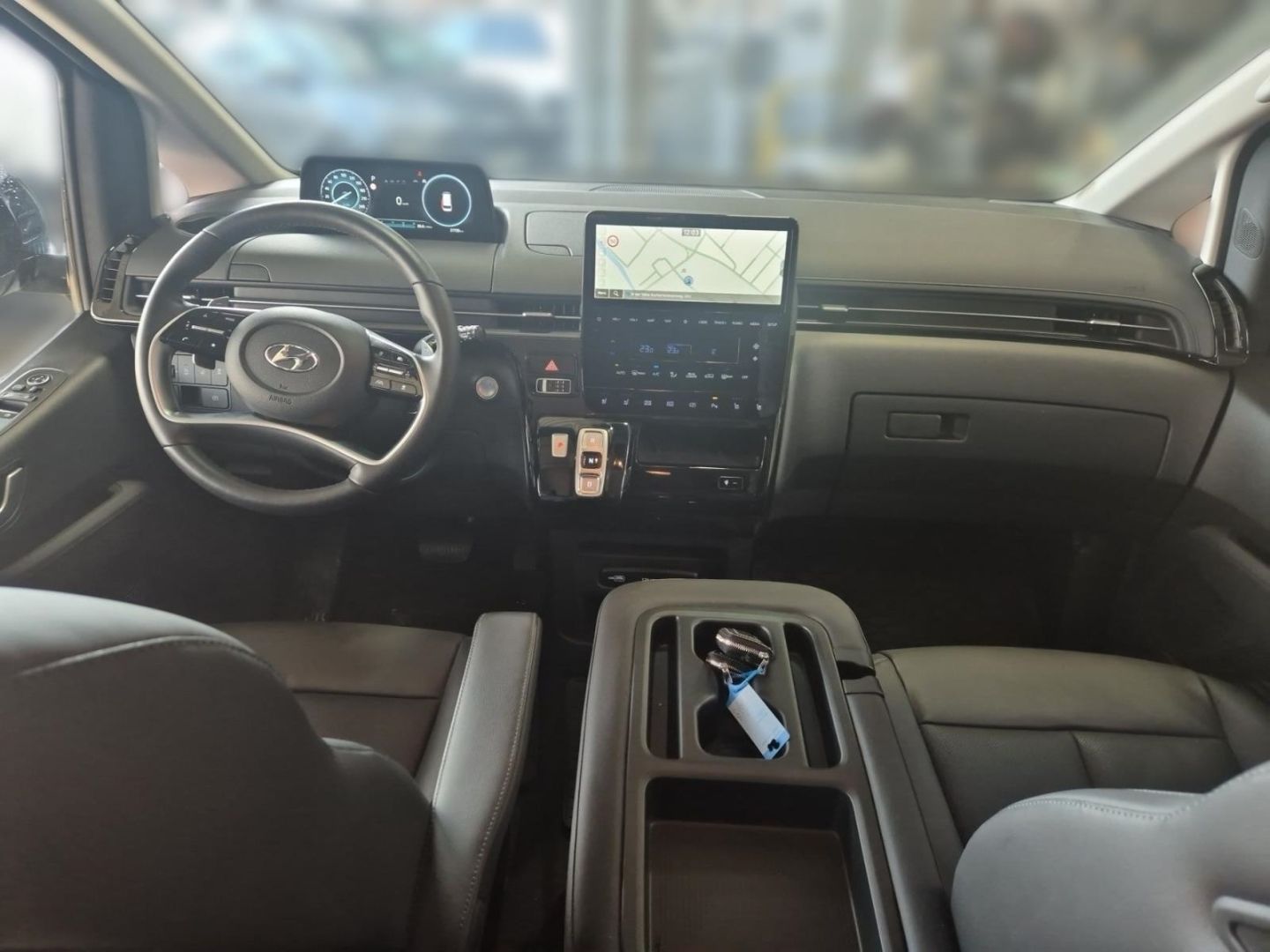 Fahrzeugabbildung Hyundai STARIA Prime 4WD Navi Digitales Cockpit Bose Kli