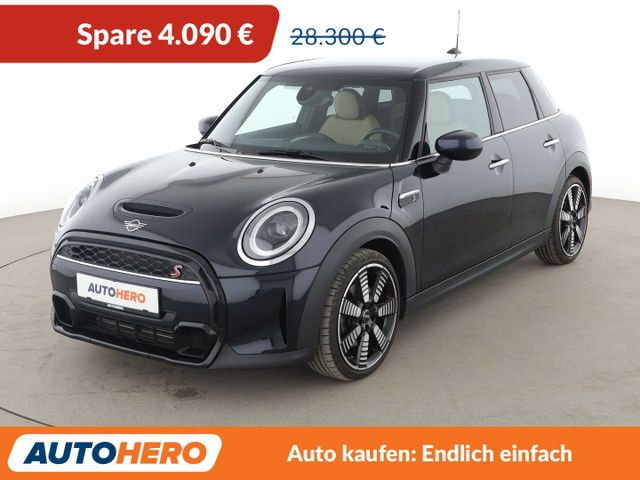 MINI MINI Cooper S Classic Trim Aut.*NAVI*LED*TEMPO*
