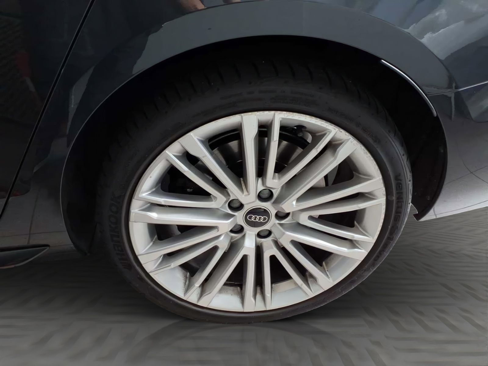 Audi A4 - Bild 9